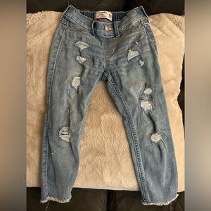 Abercrombie Kids jeans Size 5/6. High Rise ankle. Pull on jeans